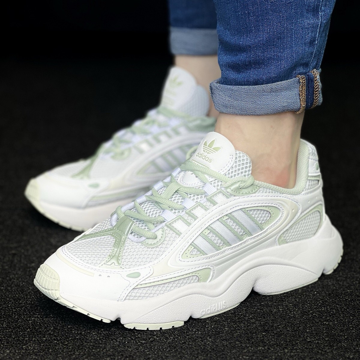 adidas OZMILLEN スニーカー ADIDAS OZMILLEN SHOES ID5831 - Shiekh