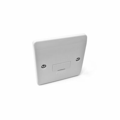 Weiße 13a ungeschaltete abgesicherte Spur Click Modus Scolmore für statische Wohnwagen Elektro
