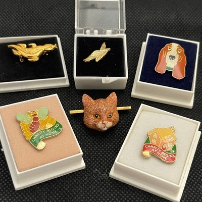 Restposten 6 Charity, Tier und Vogel Pin Anstecker in Emaille & Metall #425