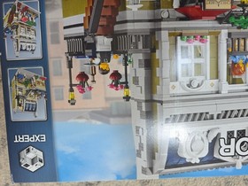 Lego 10243 Brand New Unopened Parisian Restaurant