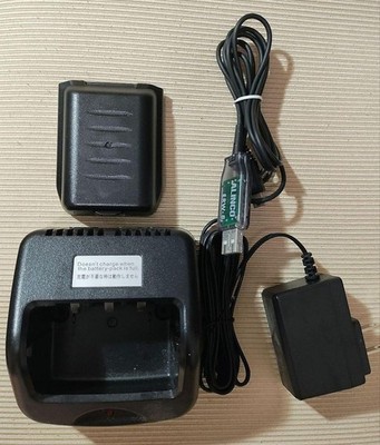 T K　ALINCO DJ-X11 Alinco DJ-X11 Handy Receiver Wideband Frequency Range 0.05