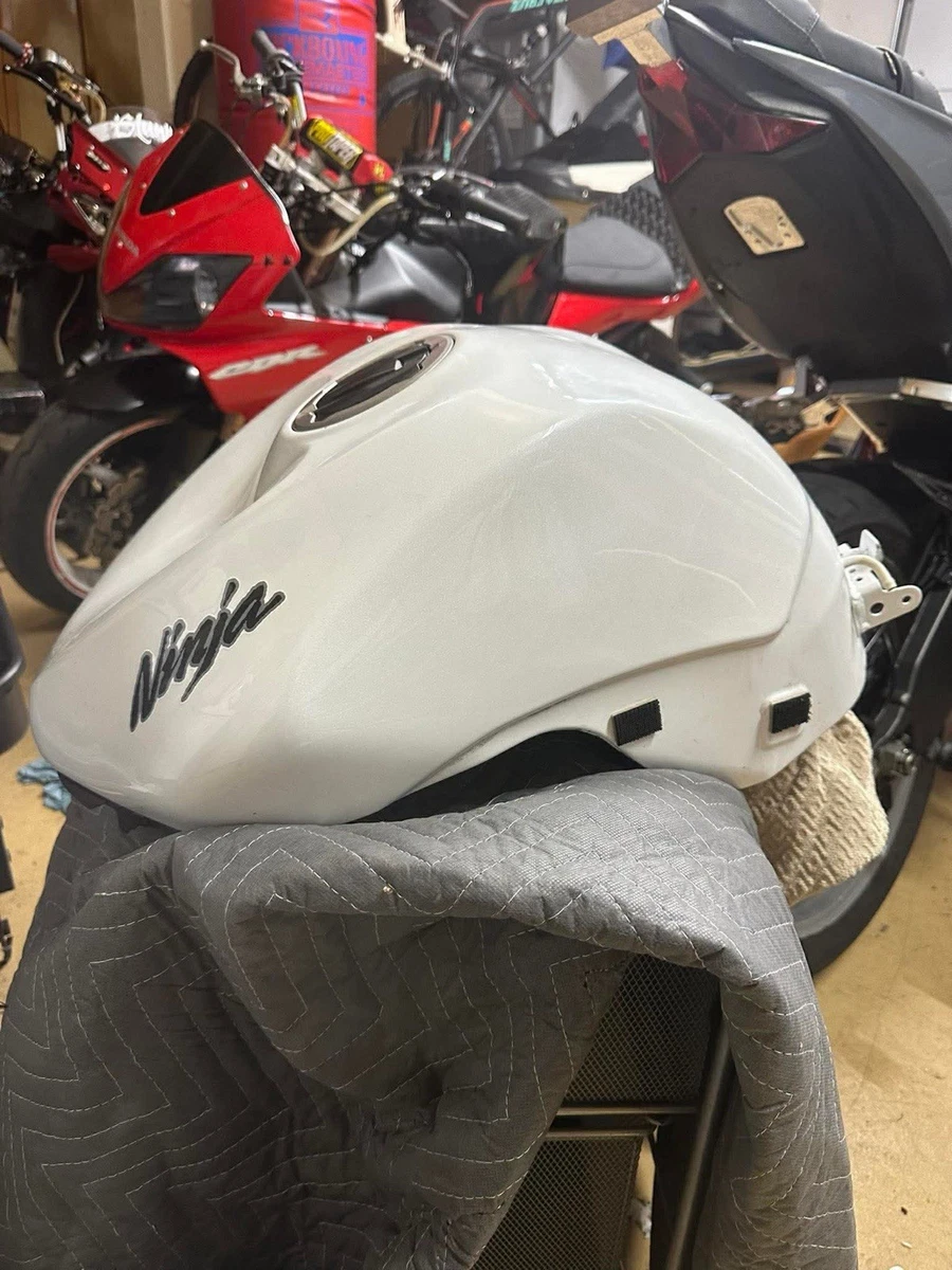 2019-23 Zx6r White OEM Gas Tank | eBay