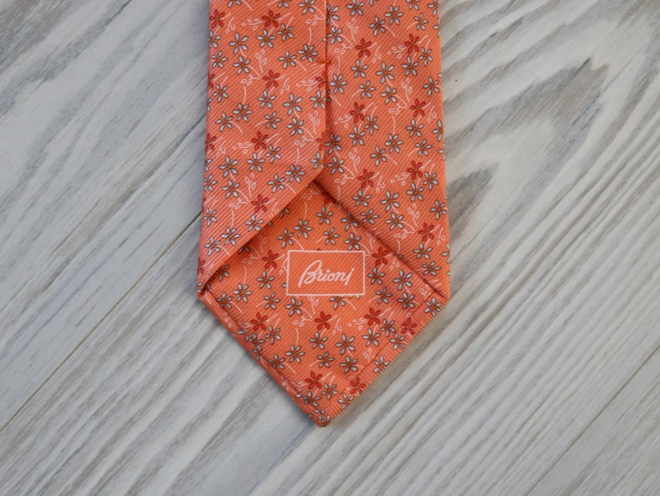 Corbata de cuello BRIONI naranja estampado floral L 60" W 3,5" tejida a mano 100 % seda ITALIA Foto 4 de 4