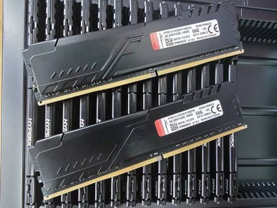 Kingston HYPERX 2 x 16GB DDR4 3600 Desktop DIMM RAM (32GB kit ) PC4-25600 XMP