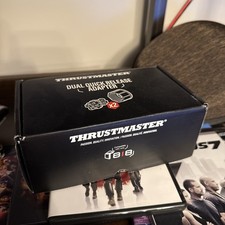 Zestaw adapterów Thrustmaster Dual Quick Release 