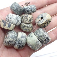 11 pcs focal MALI GRANITE STONE Africa Dogon trade beads ancient old collection