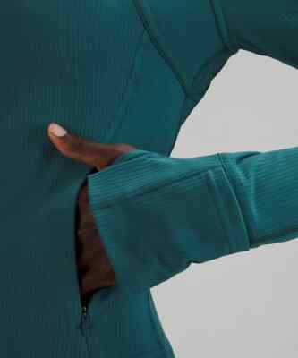 NWT Lululemon Ribbed Nulu Cropped Define Jacket Green Jasper SZ8