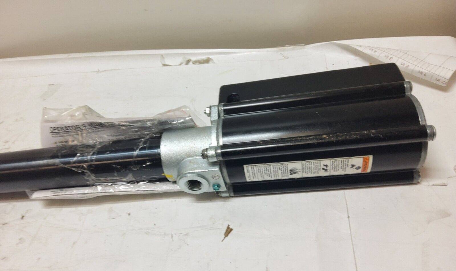 New ARO LM2305A41B 51 AirOperated Oil Pump — 750 PSI LM2305A41B