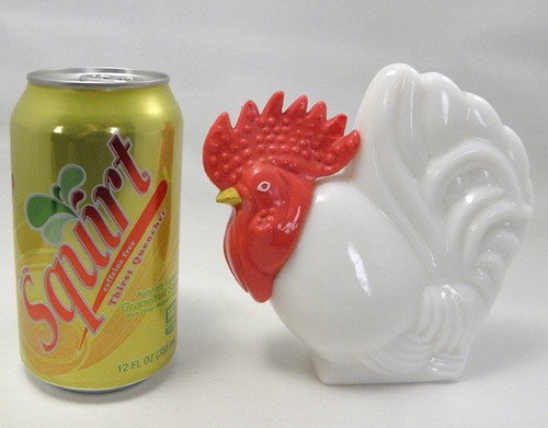 De Colección Gallo Pollo Botella Leche Vidrio Avon Granja Granero Countrycore Figura COMPLETA - Imagen 8 de 9