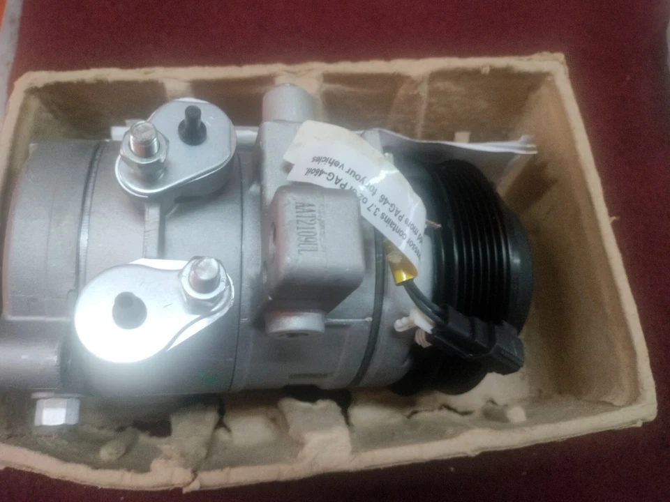 Ford MUSTANG UAC CO 11316C A/C Compressor For 11-20 Ford Mustang - Imagen 3 de 4