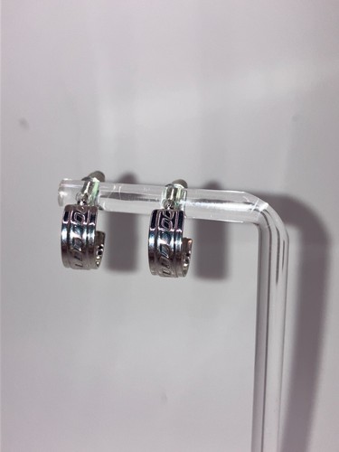 NWOT! 4 Pair Hypoallergenic Silver-Tone Different Designs Hoops 3/8" Earrings - Picture 4 of 22