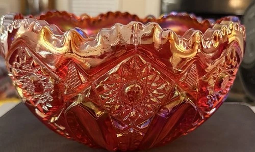 G61-Vintage Indiana Glass Bowl Heirloom Sunset Carnival Ruby Red 8.5" Wide/4.5"H