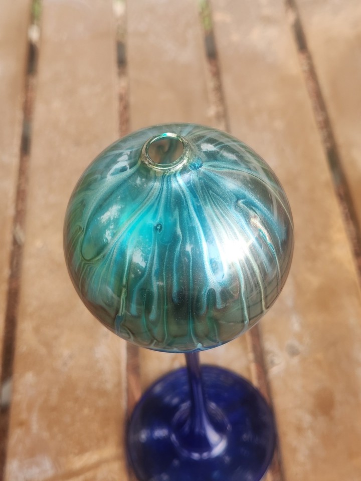 Vintage Mt. St. Helen’s Ash Iridescent 8.5