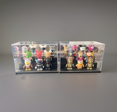 Disney Vinylmation Lot Of 20 Mixed 3  Figures With Display Cases