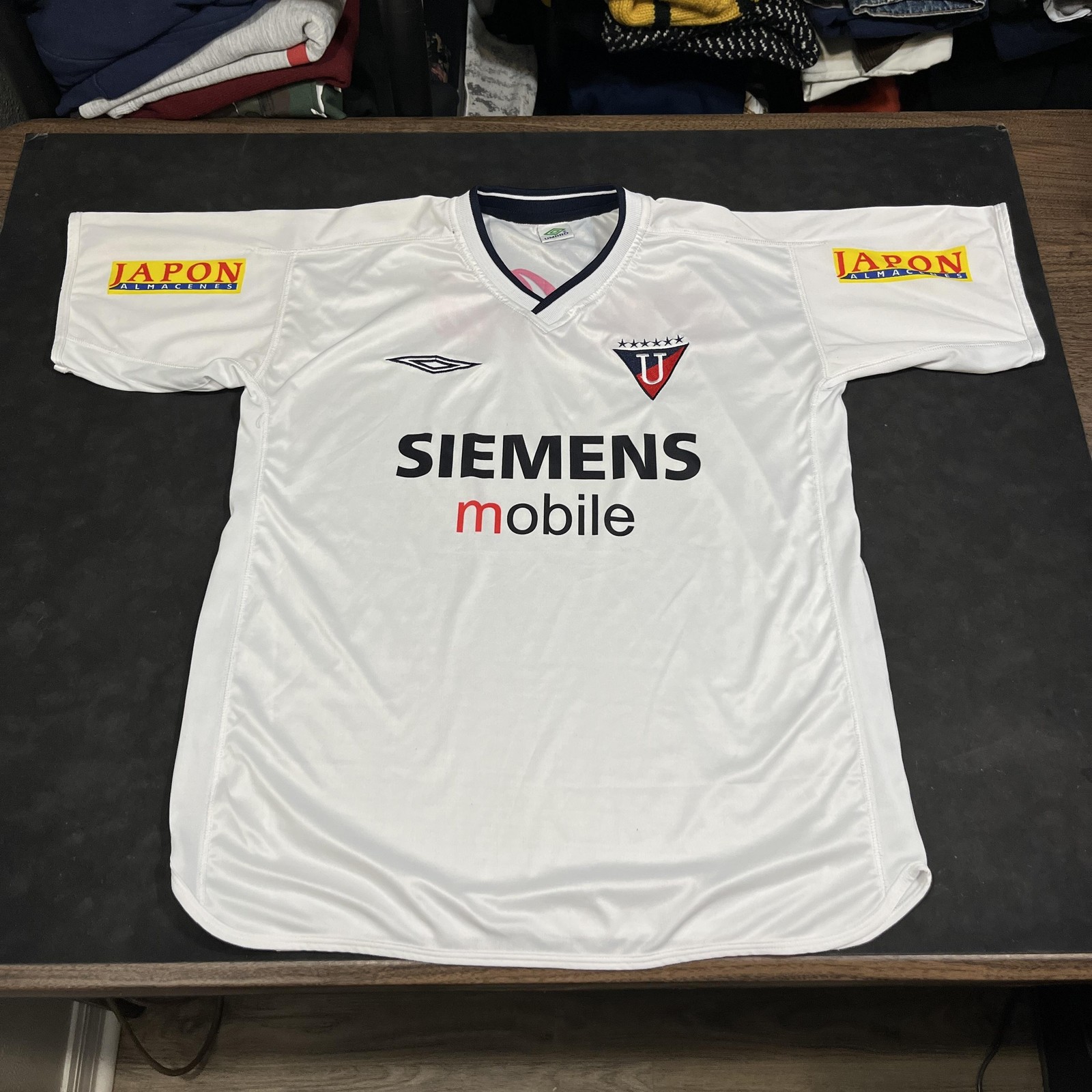 Vintage LDU Quito Jersey Mens XL White Soccer Umbro Siemens Mobile Coca-Cola
