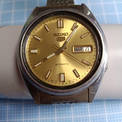 【希少/稼動品】SEIKO5 セイコー5 自動巻き ゴールド 7009-3040 Seiko 5 7009-3040F Automatic Men's Watch Gold Dial Analog Round SS