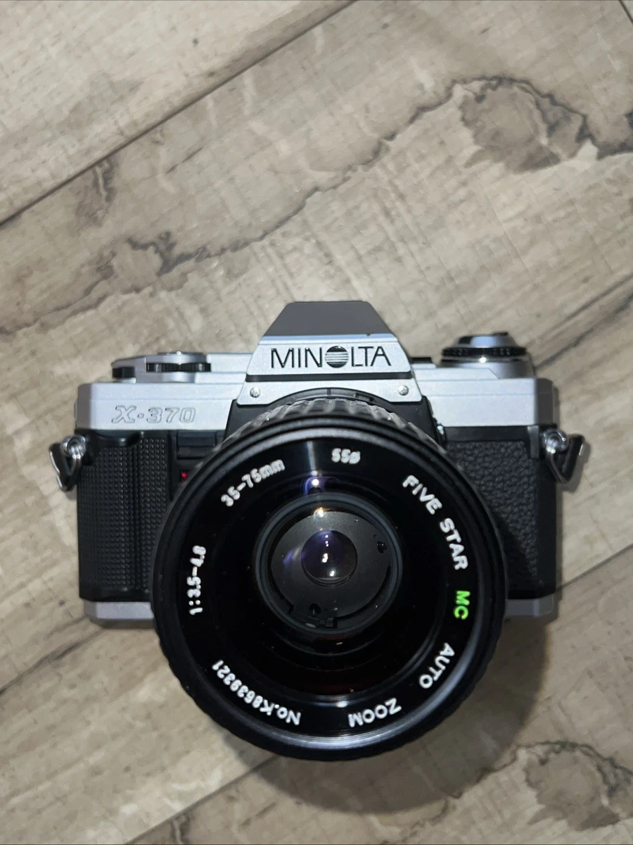 Minolta X-370 フィルムカメラ 35-70mmレンズ付き Minolta X-370 Film