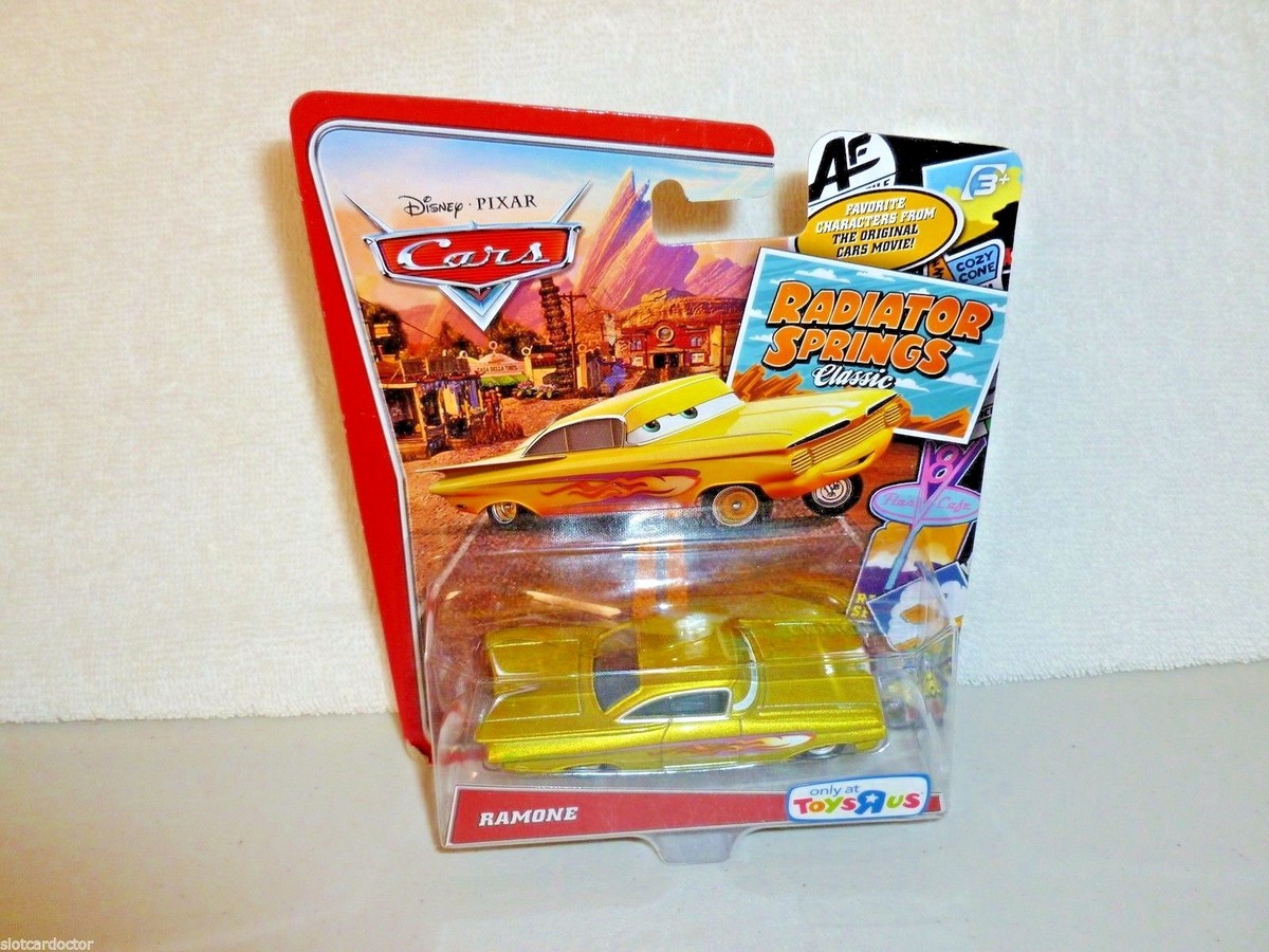 Pixar Cars 2 - Radiator Springs Ramone - Coffret Circuit Connectable, Mattel, Dès 3 Ans