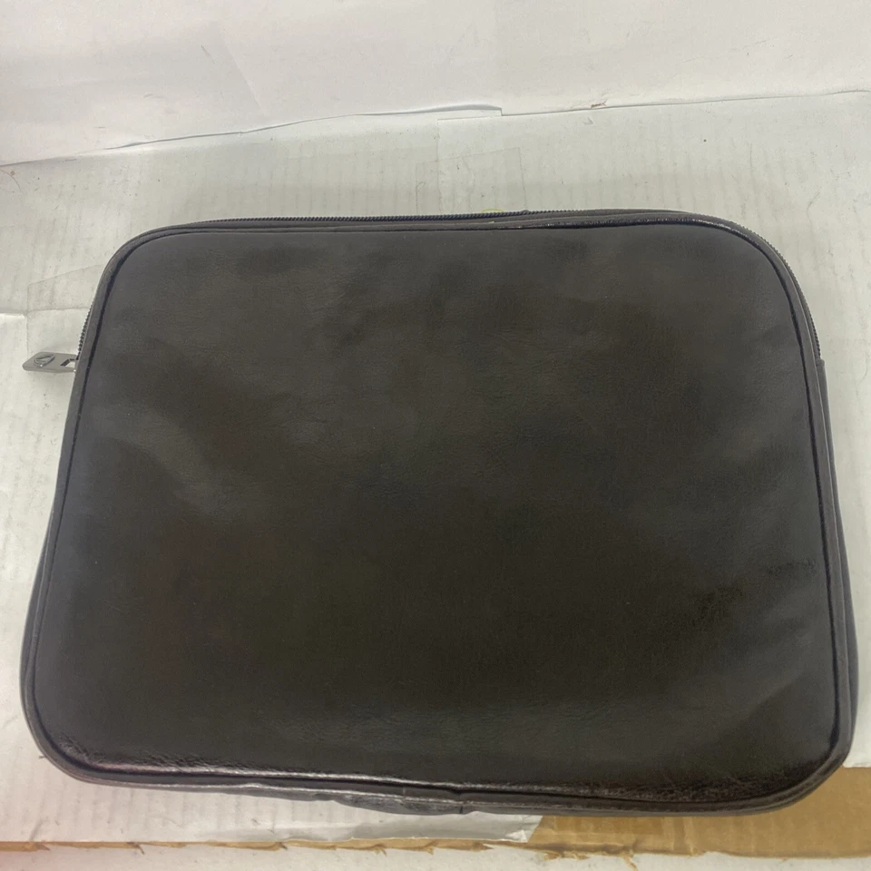 Ben Sherman Cuero Accesorios Empresariales Bandolera Tablet iPad Bolso Cremallera Foto 2 de 3