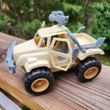 Vtg Plastic Jeep Army 4 Four Wheel Off Road Toy Tan Gray Weapon DOORS OPEN