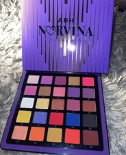 NIB ABH NORVINA Collection Palette✨