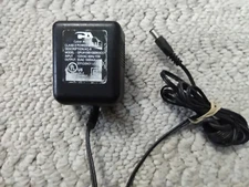 Adapter Cyber Acoustics GPU410901000WAOO Input 120V 60Hz 17W Output 9 VAC 1000mA