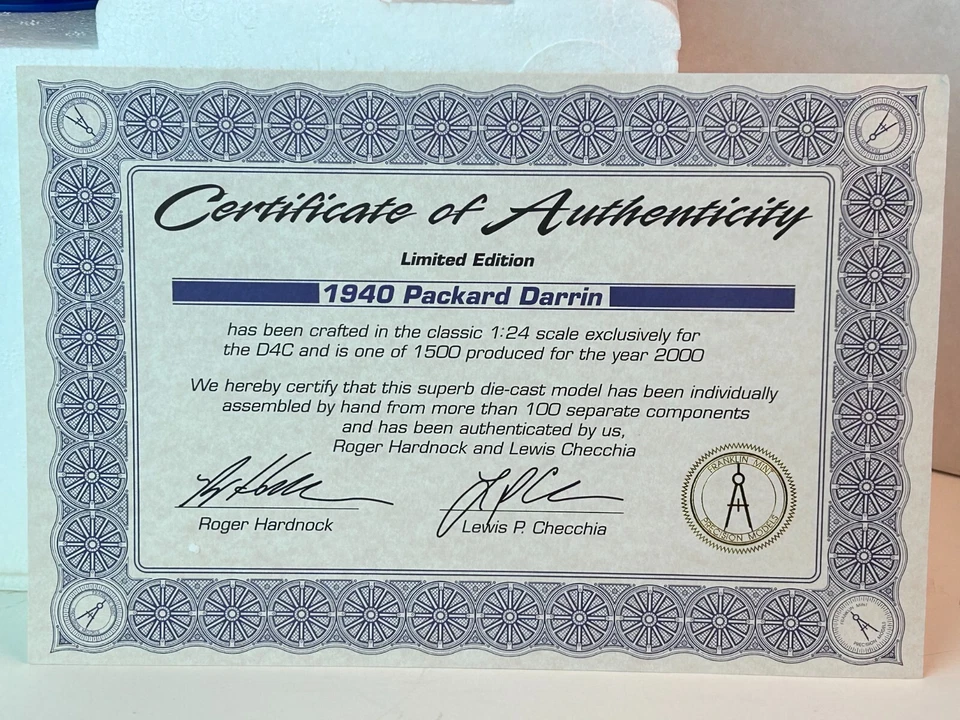 Franklin Mint escala 1:24 1940 Packard Darrin convertible con caja Foto 4 de 4
