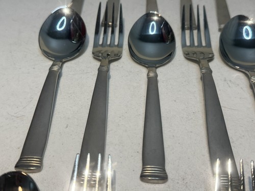 Wallace 18/10 Stainless-Steel Fork Spoon Flatware 48-Piece - Picture 12 of 17