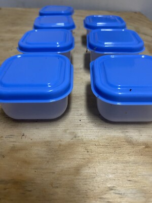mini tupperware
