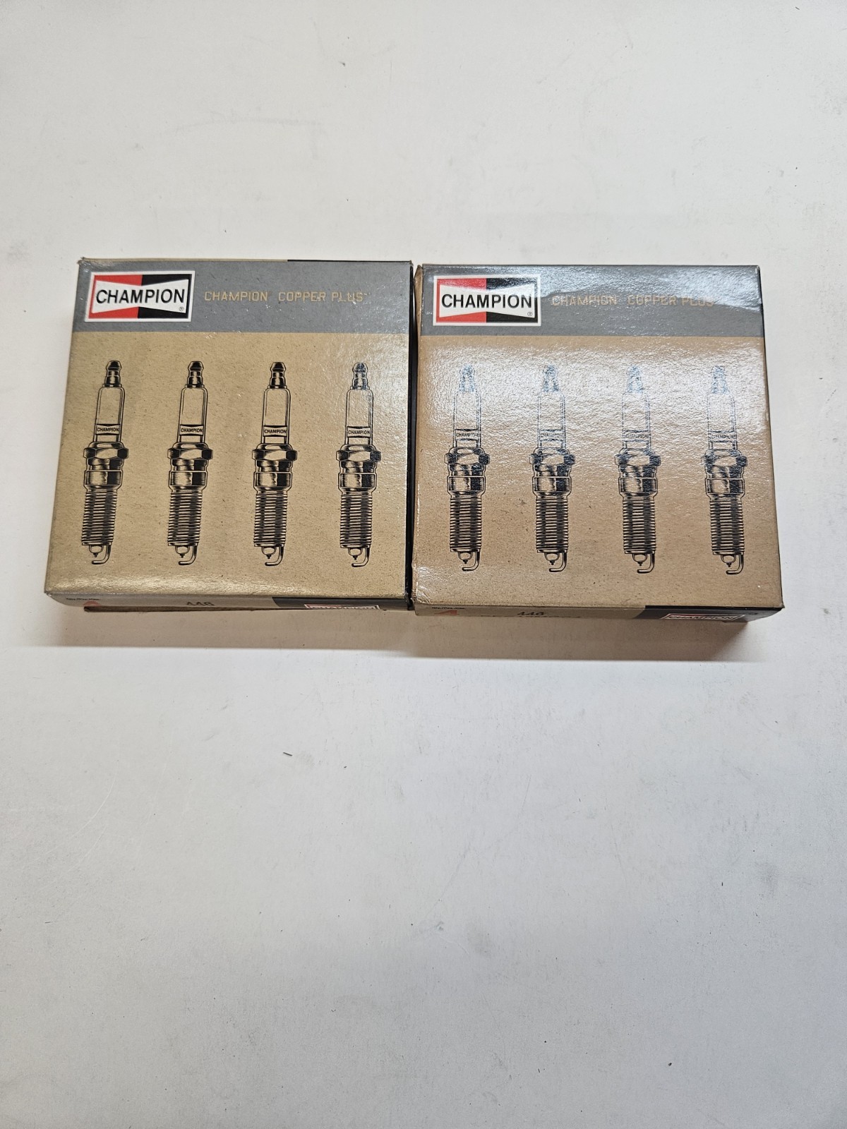 Genuine Champion Copper Plus Spark Plug 446 REC12MCC4 - BOX OF 8 PLUGS