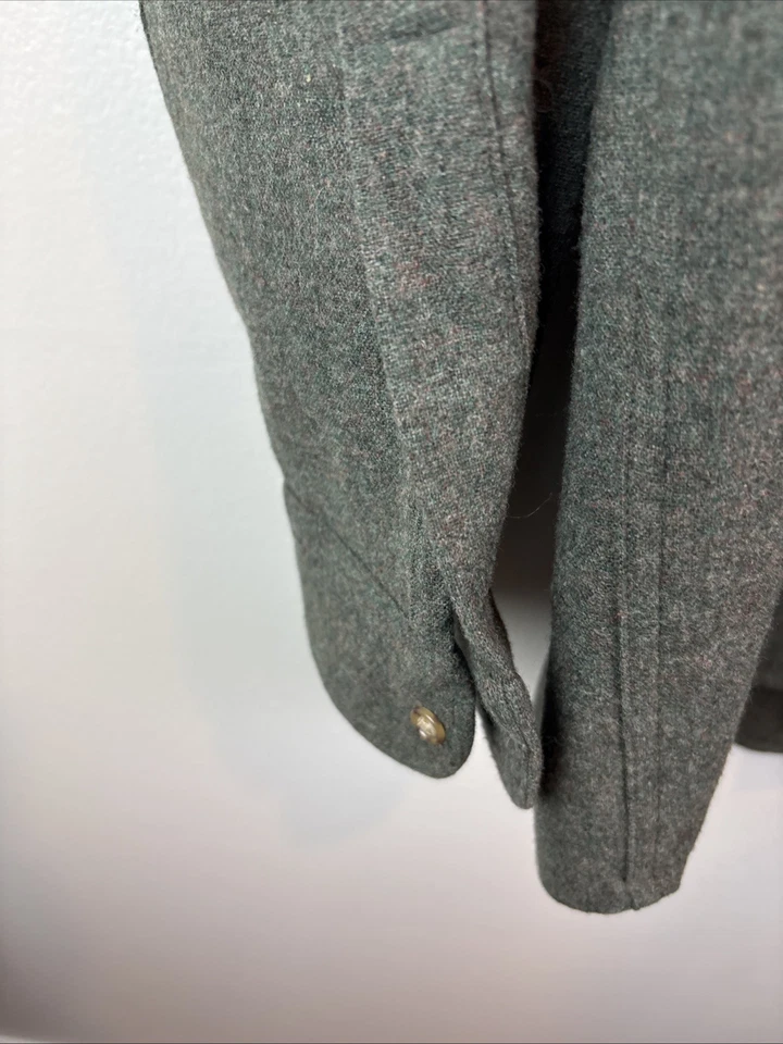 Pendleton - Virgin Wool Button Up Shirt Forest Green With Blemish - Image 4 of 4