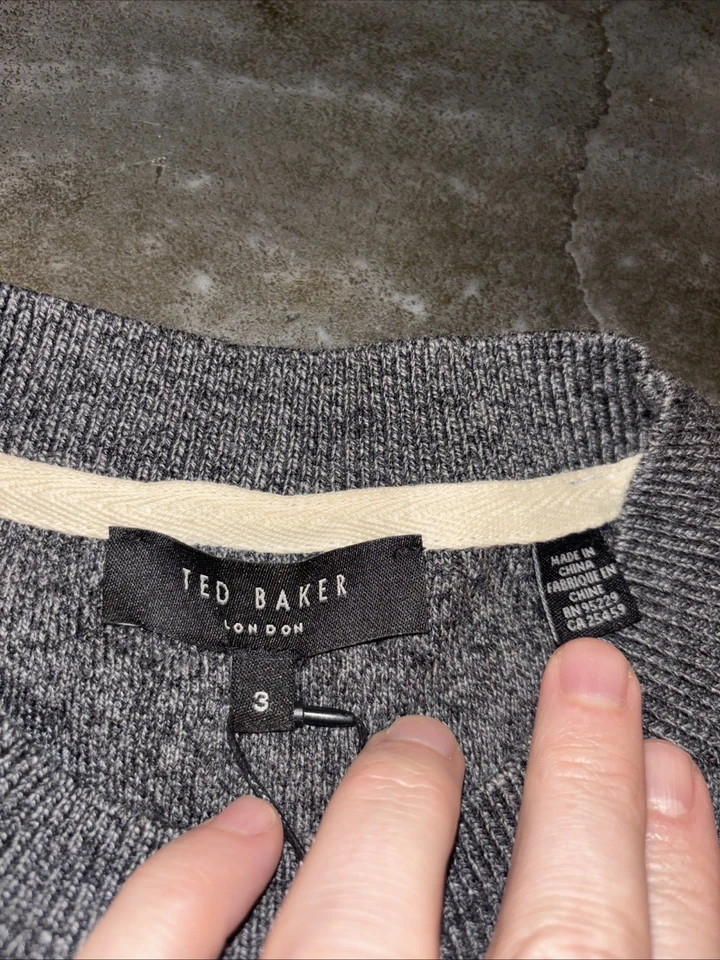 Ted Baker London Men’s Ribbed Crewneck Sweater Size 3 “Medium” Gray NWT - Image 2 of 4