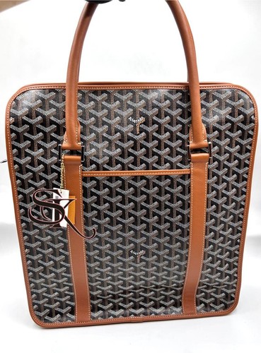 Goyard Bourgogne Tan Vertical Tote
