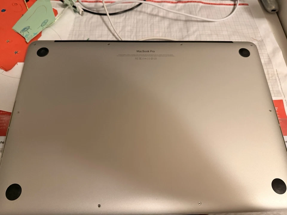 Apple MacBook Pro 15 Zoll Mid 2012 i7 2,30 GHz 256GB SSD 16GB A1398 - Bild 3 von 4