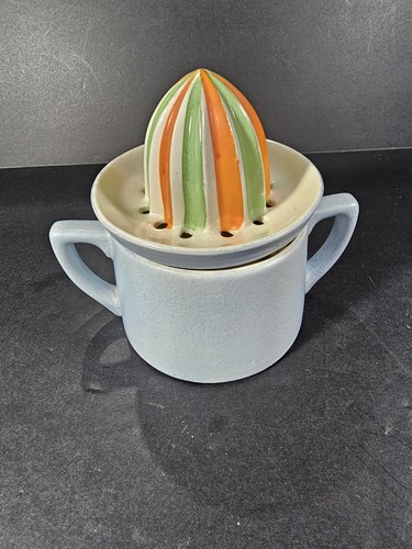 Vintage Juicer Whimsical Two Pieces Lid and Two Handles Made in Japan - Picture 3 of 12