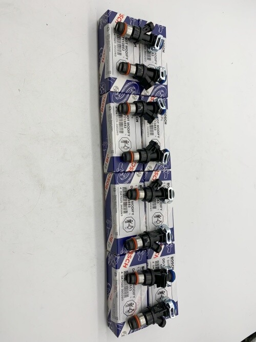 17113553  Fuel Injectors 4 Hole For 01-07 GM Chevy GMC Cadillac 4.8L 5.3L 6.0L