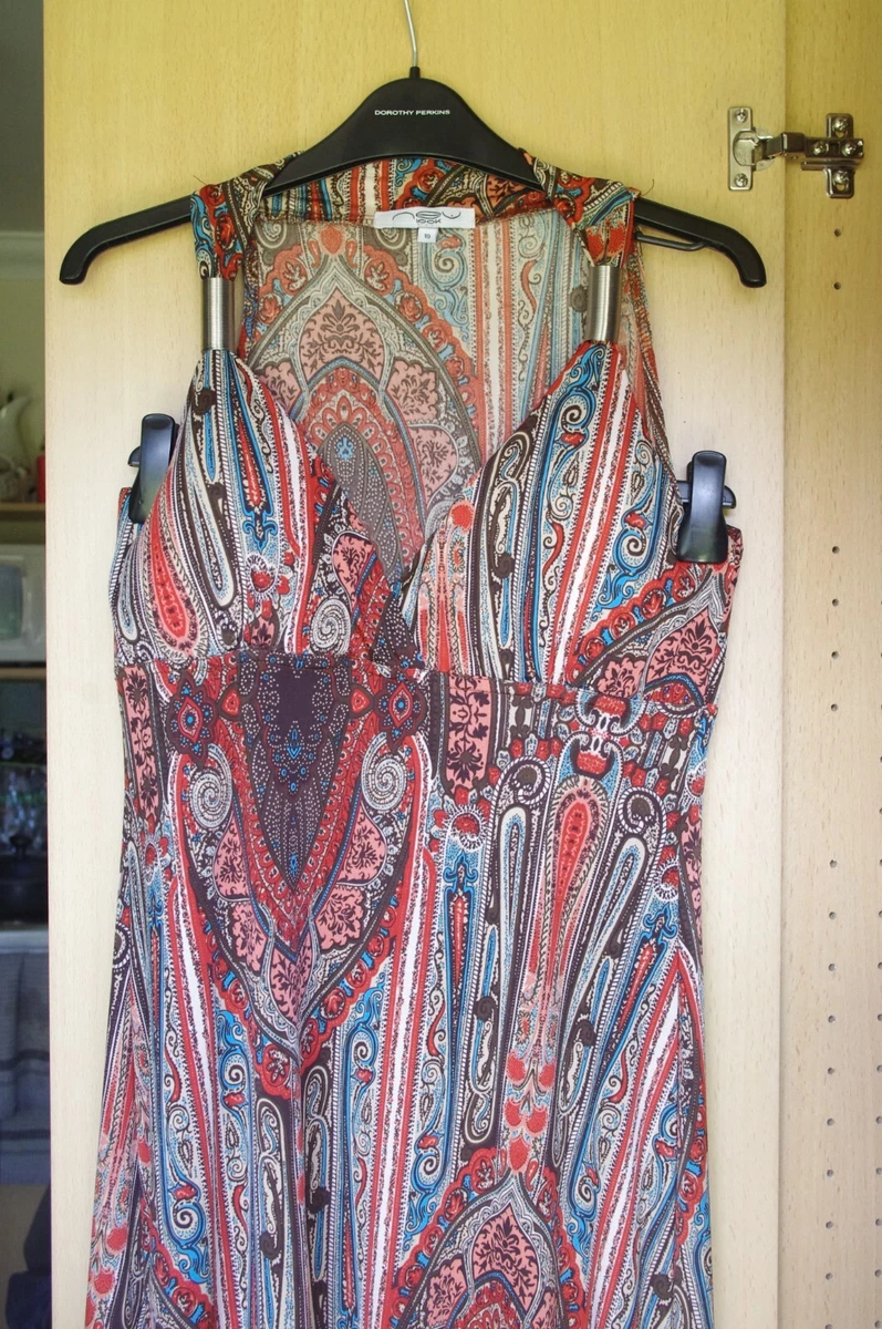 Beautiful clothes deals for women