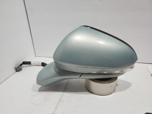 2013-2016 Ford Fusion DRIVER LEFT View Power Door Mirror Turn Signal Blue 