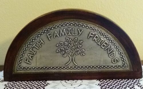 Vintage THT Designs Wooden Plaque "Faith Family Friends" Embossed Tin India - Picture 1 of 3