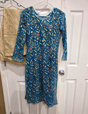Stunning Teal & Gold 3PC Pakistani Suit Heavy Zari Work & Banarsi Lining S/M