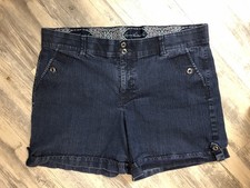 Women  s Gloria Vanderbilt Denim  Missy  Shorts Sz. 16