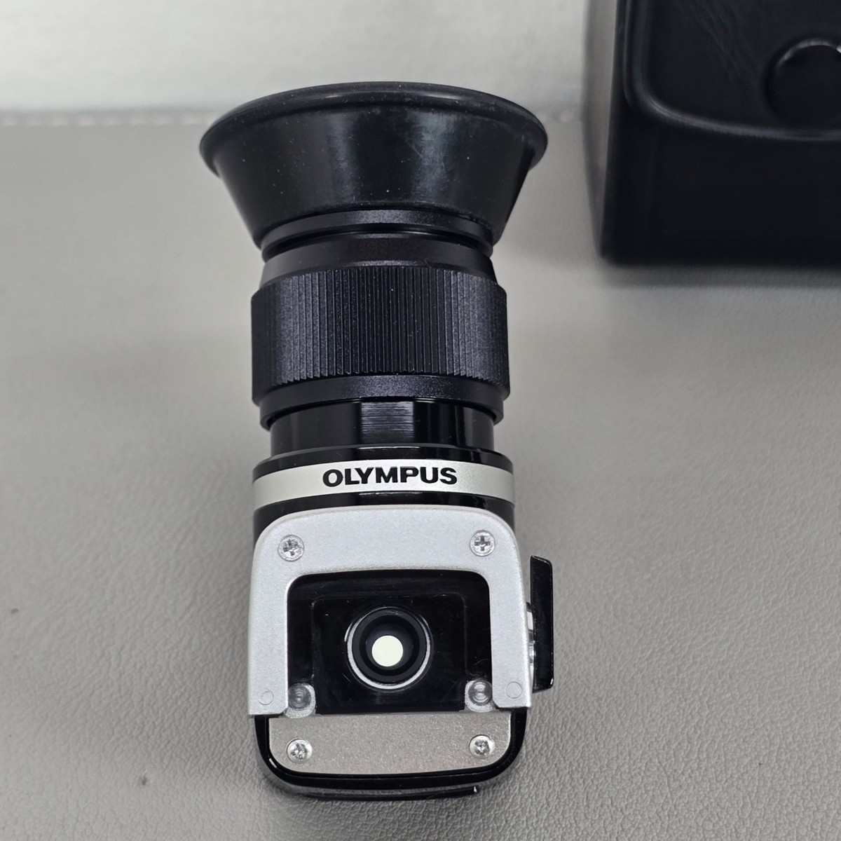 Olympus OM System Varimagni Angle Finder W Case Cameras Adjustable