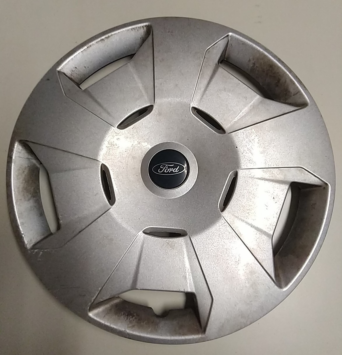 Copricerchio Ford Transit Custom 16" Diam Esterno 44Cm Interno 40 Cm Non Integro