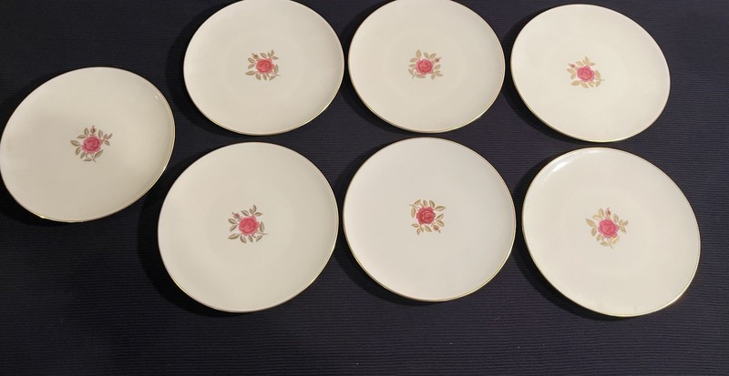 Lenox China Dinnerware X304 Roselyn 6” Bread Plates Pink Rose Gold Trim Set Of 7