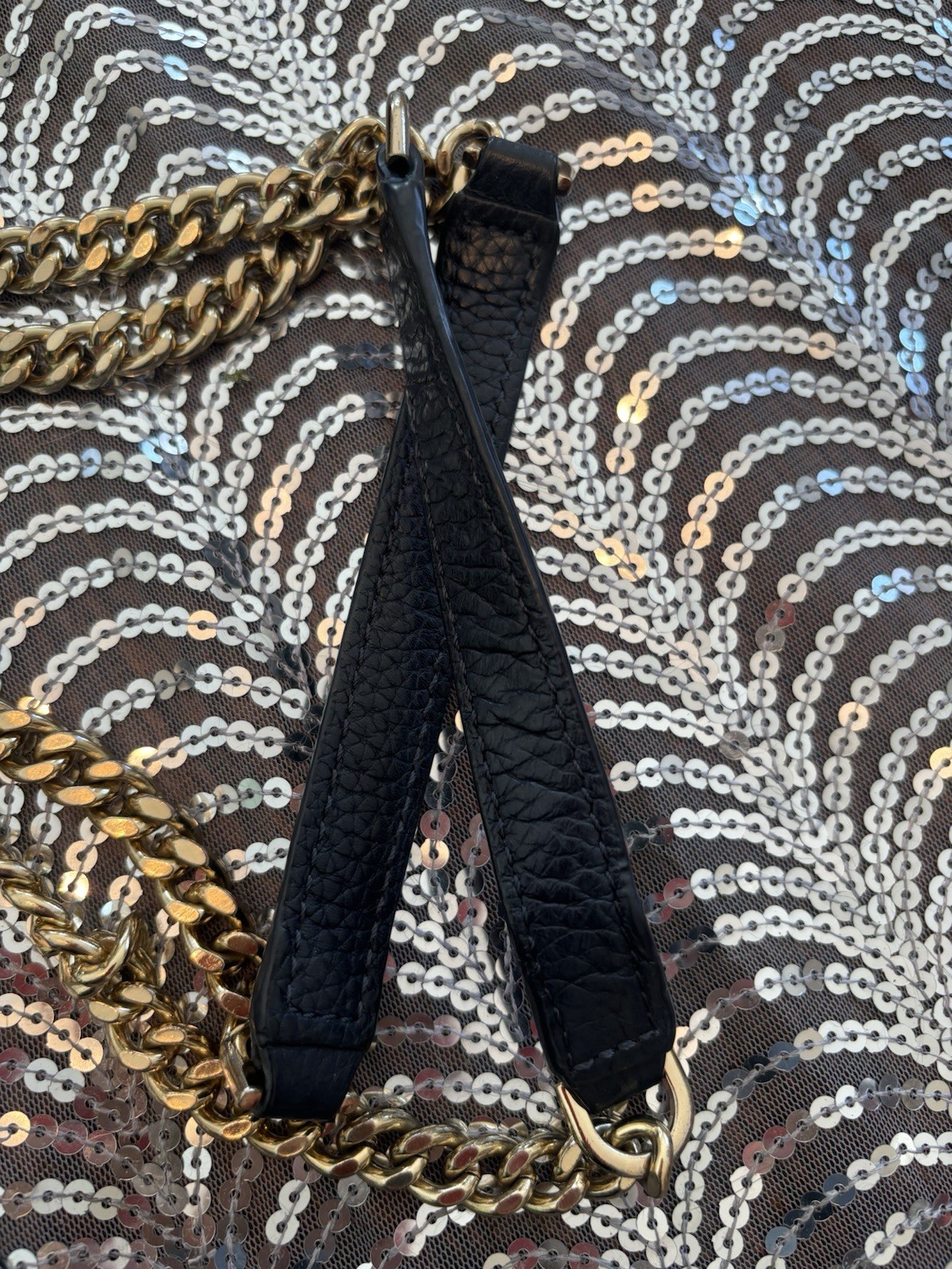 Michael Kors Jet Set Chain medium shoulder tote in black pebbled leather thumbnail 4