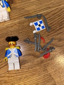 LEGO Pirates 6276: Eldorado Fortress Complete w/ Manual Mini Figures No box