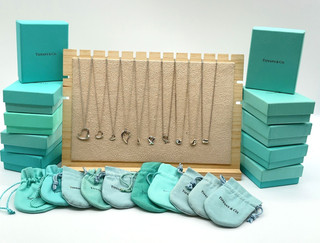 Lotto di 10 accessori collana ciondolo Tiffany&Co.SV925 originali con scatola/borsa V090170