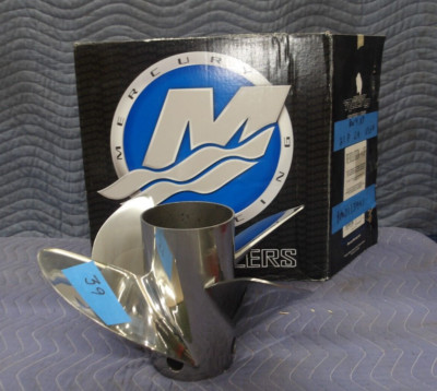 MERCURY MARINE PROP OEM 8M0113941 REVOLUTION 4XP 21 PITCH 4 BLADE LH DEMO USED