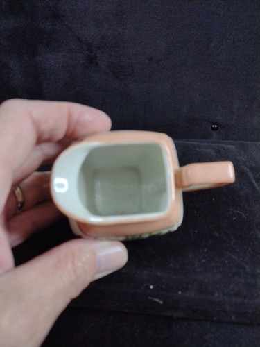 Crema e zucchero vintage Giappone occupato con quattro tazze e piattini - Foto 11 di 12