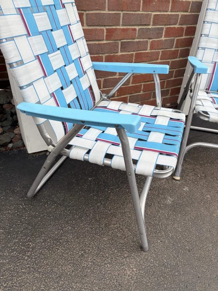 Juego de 2 sillas de césped vintage de aluminio con palmeadas azules y blancas con marcos plegables F Foto 4 de 4